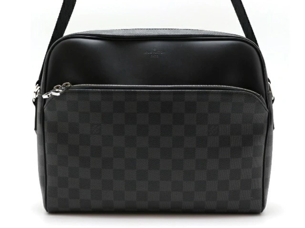 LOUIS VUITTON Dayton Shoulder Bag Damier Graphite Black